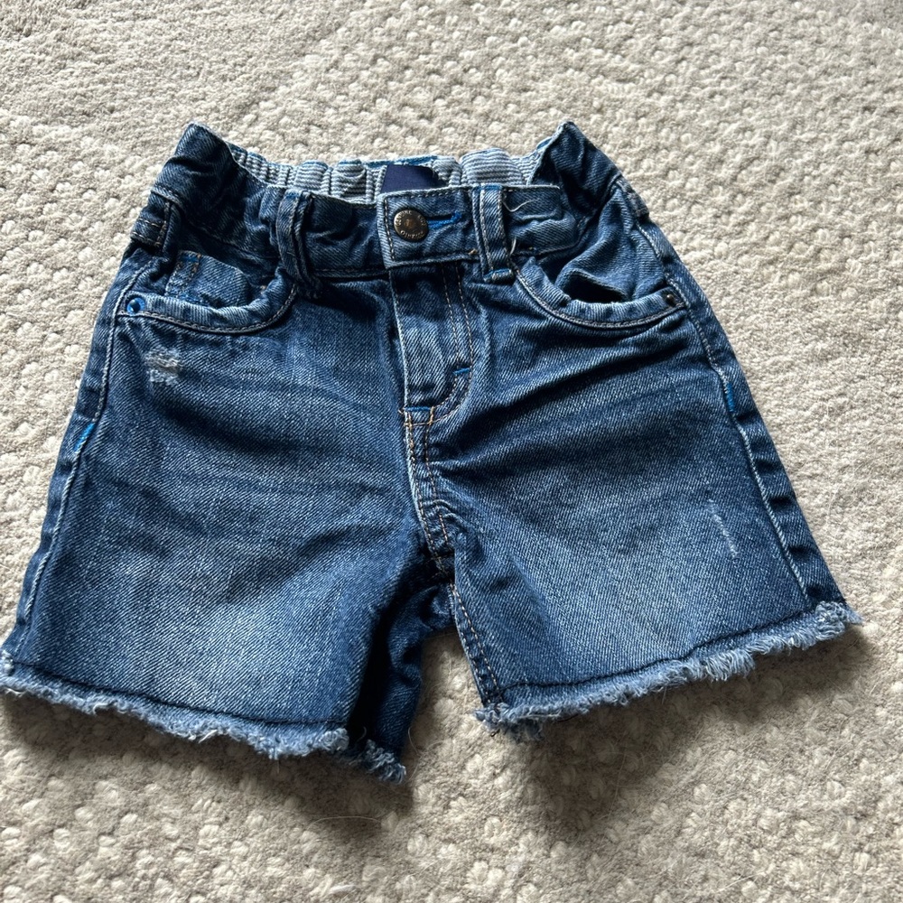 Oshkosh 12 month boys or girls jean shorts